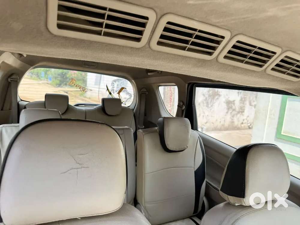 Maruti Suzuki Ertiga 2016