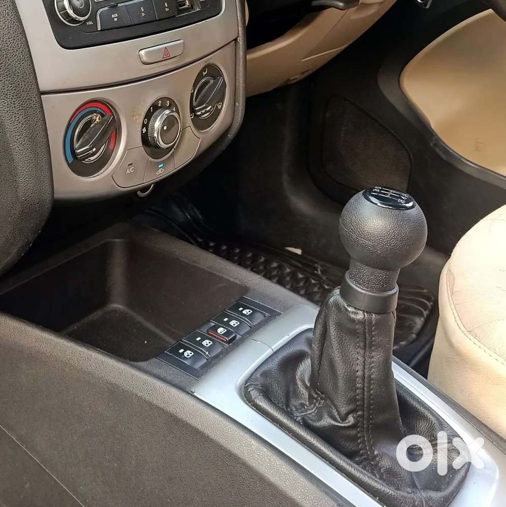 Chevrolet Sail, 2015, Petrol