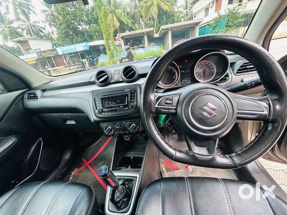 Maruti Suzuki Swift Vxi + Manual, 2020, Petrol