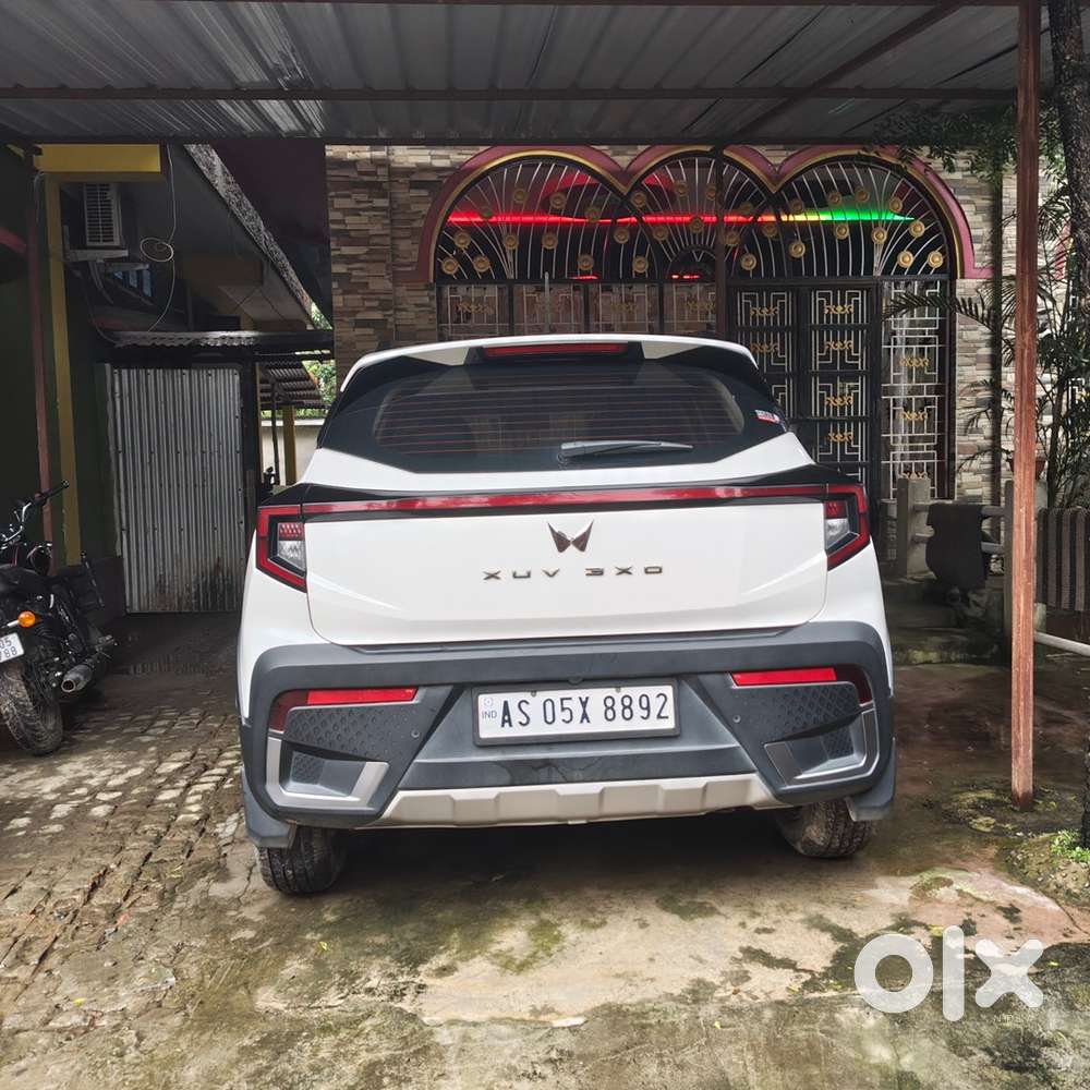 Mahindra Xuv 3xo 2025