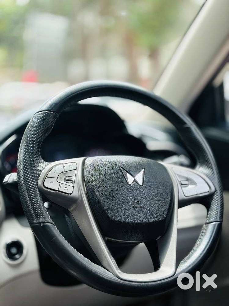 Mahindra Xuv300 W8 Option Diesel, 2024, Diesel