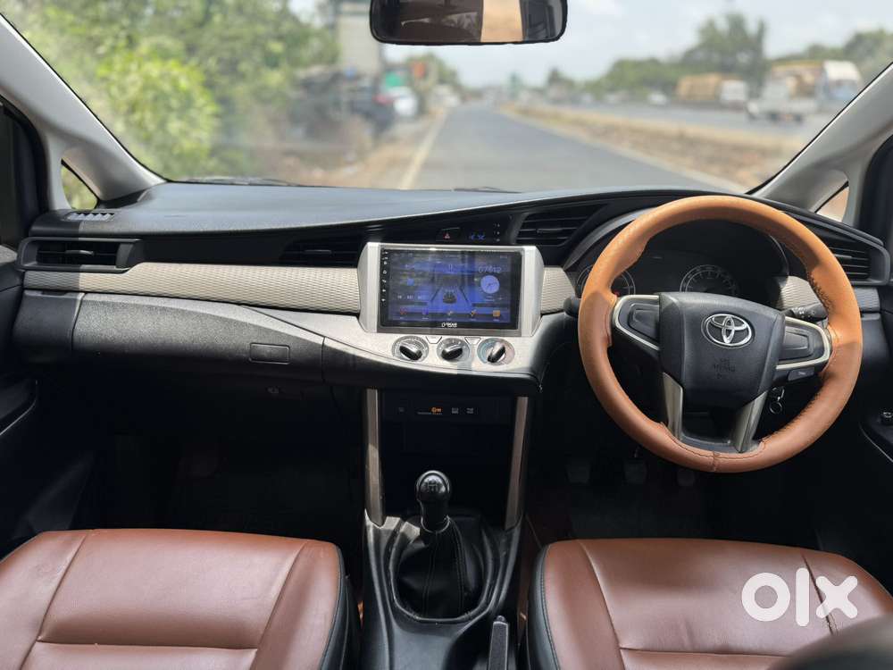 Toyota Innova Crysta 2.4 G Mt, 2017, Diesel