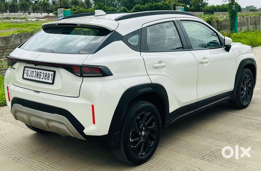 Maruti Suzuki Fronx Delta Plus 1.2 Ags, 2023, Cng & Hybrids