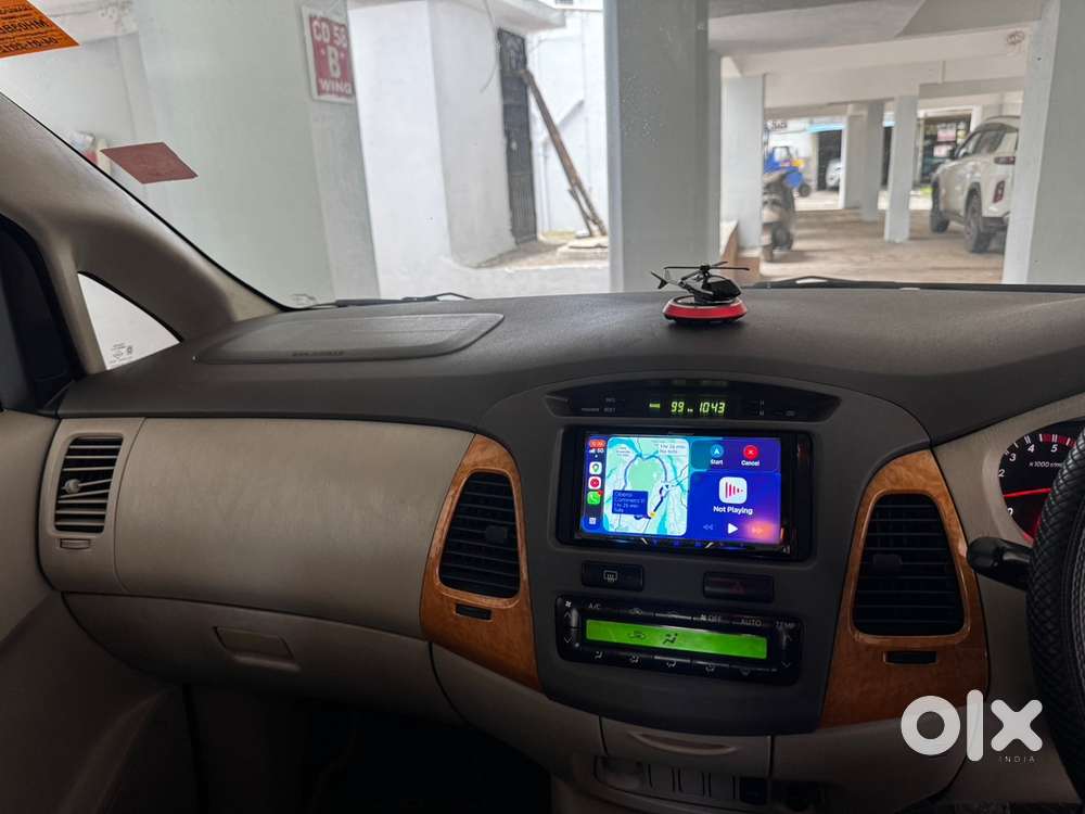 Toyota Innova 2012 Diesel Well Maintained