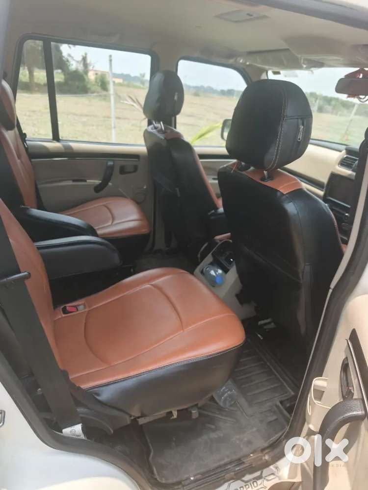 Scorpio S11 Top Model