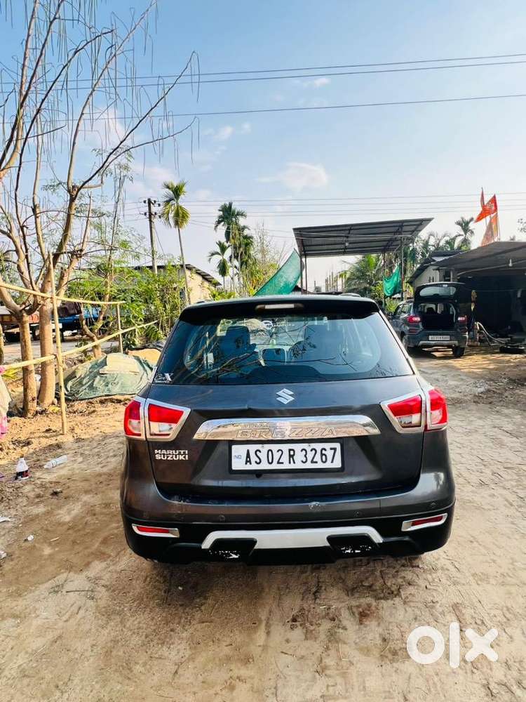Maruti Suzuki Brezza 2017 Diesel 110000 Km Driven
