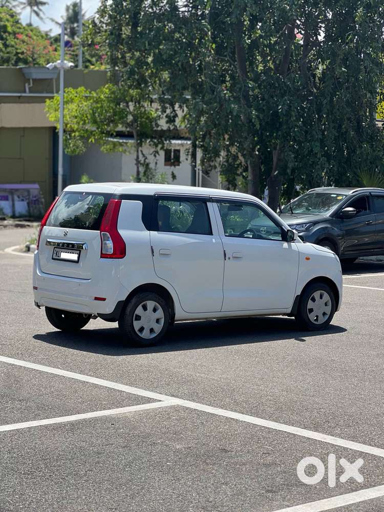 Maruti Suzuki Wagon R Vxi, 2020, Petrol