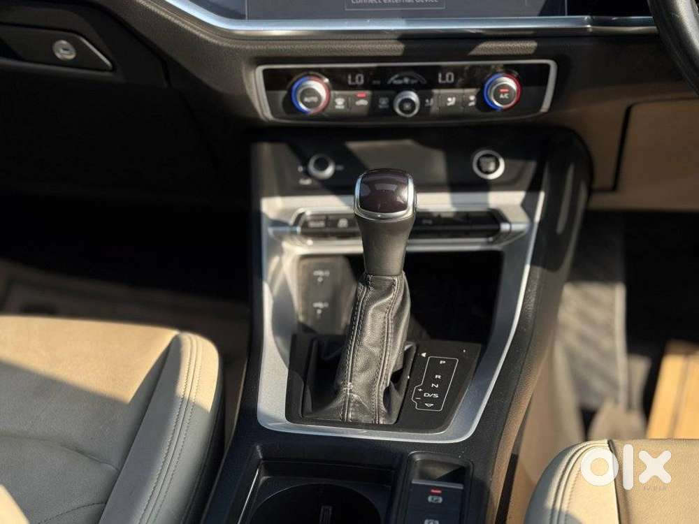 Audi Q3 40 Tfsi Technology, 2023, Petrol