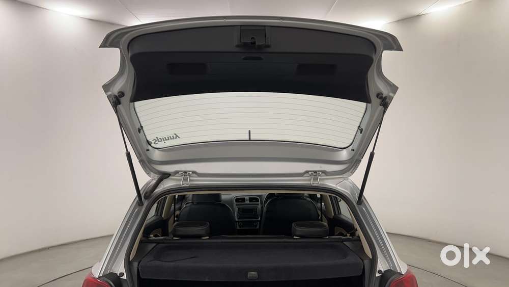 Volkswagen Polo 2009-2013 Petrol Highline 1.2l, 2015, Petrol