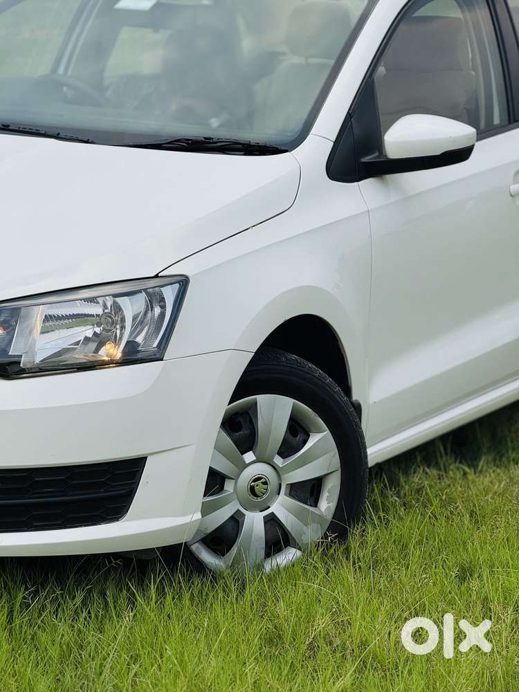 Skoda Rapid Tsi Active 1.0 Mt, 2020, Petrol