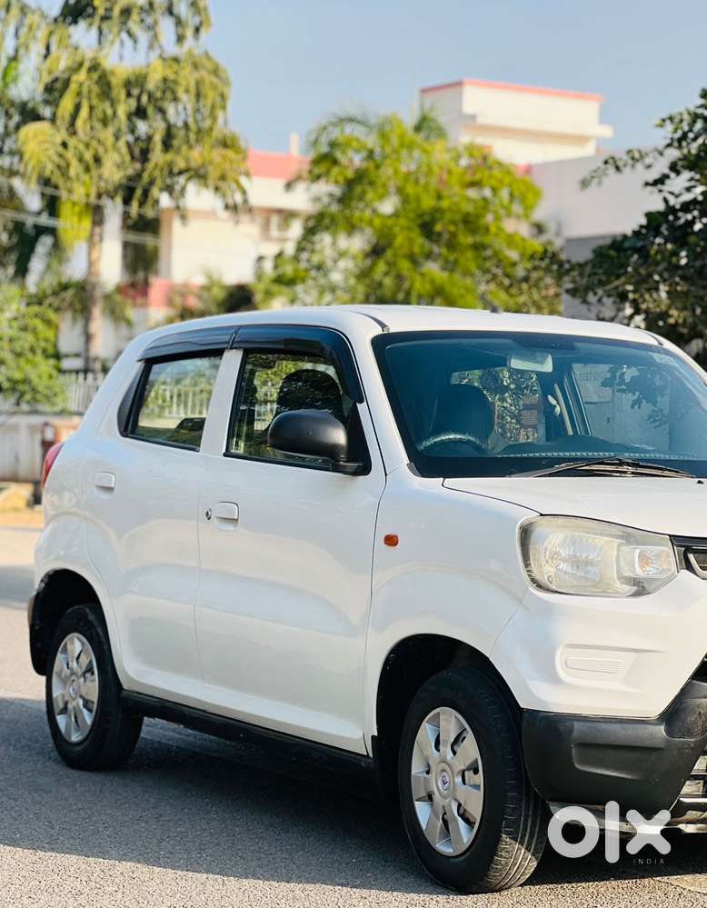 Maruti Suzuki S-presso Vxi Opt, 2020, Petrol