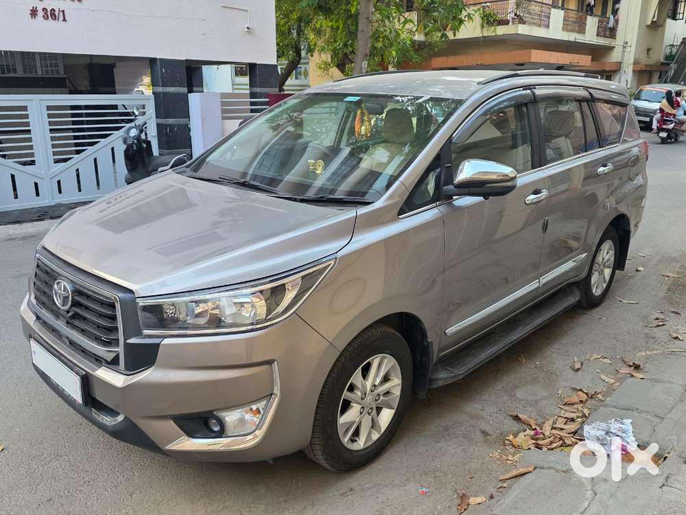 Toyota Innova Crysta [2020-ongoing] 2.4 Gx 7 Str, 2022, Diesel