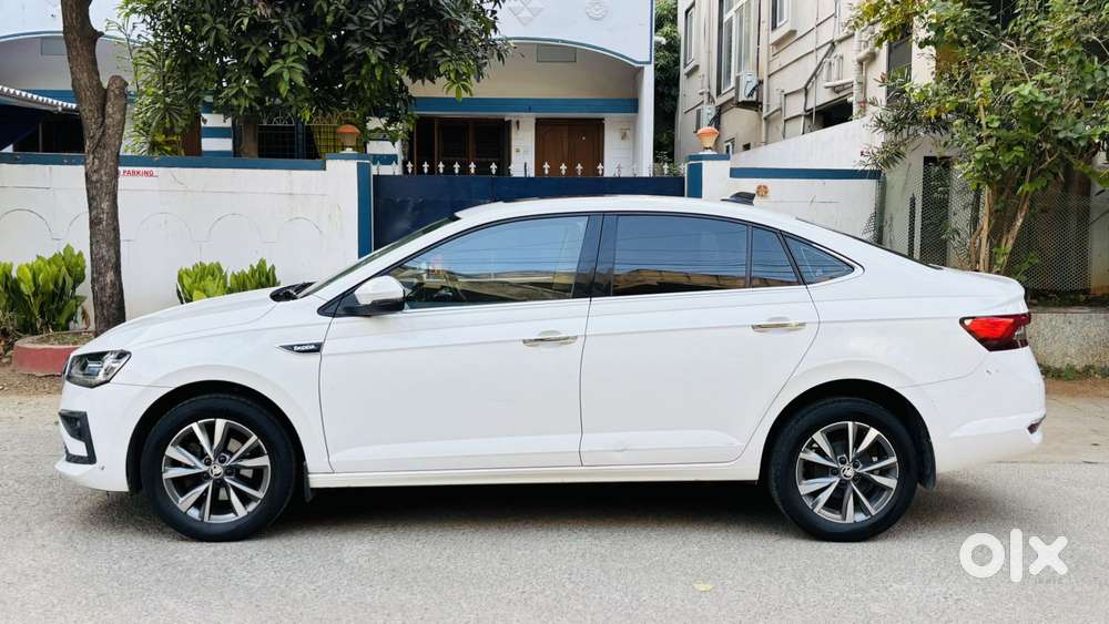 Skoda Slavia Style 1.0l Tsi Mt, 2022, Petrol