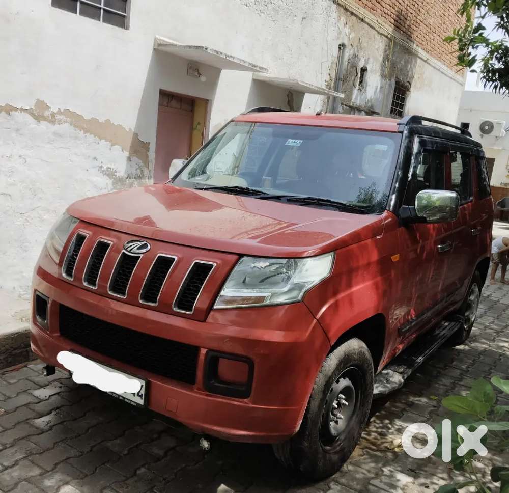 Mahindra Tuv 300 2015 Diesel 810000 Km Driven