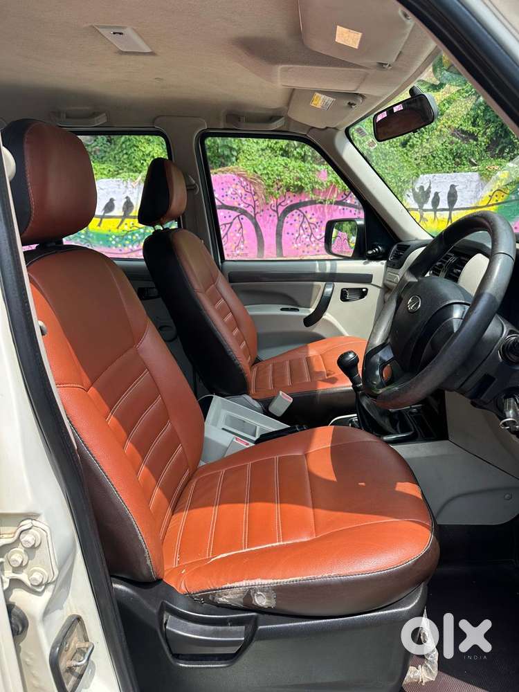 Mahindra Scorpio 2.5 Turbo 2wd 9 Str, 2022, Diesel