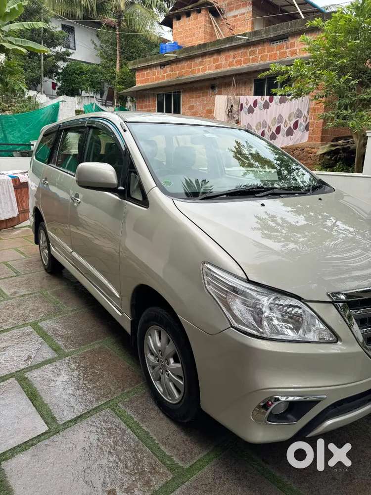 Toyota Innova 2009 Diesel Well Maintained