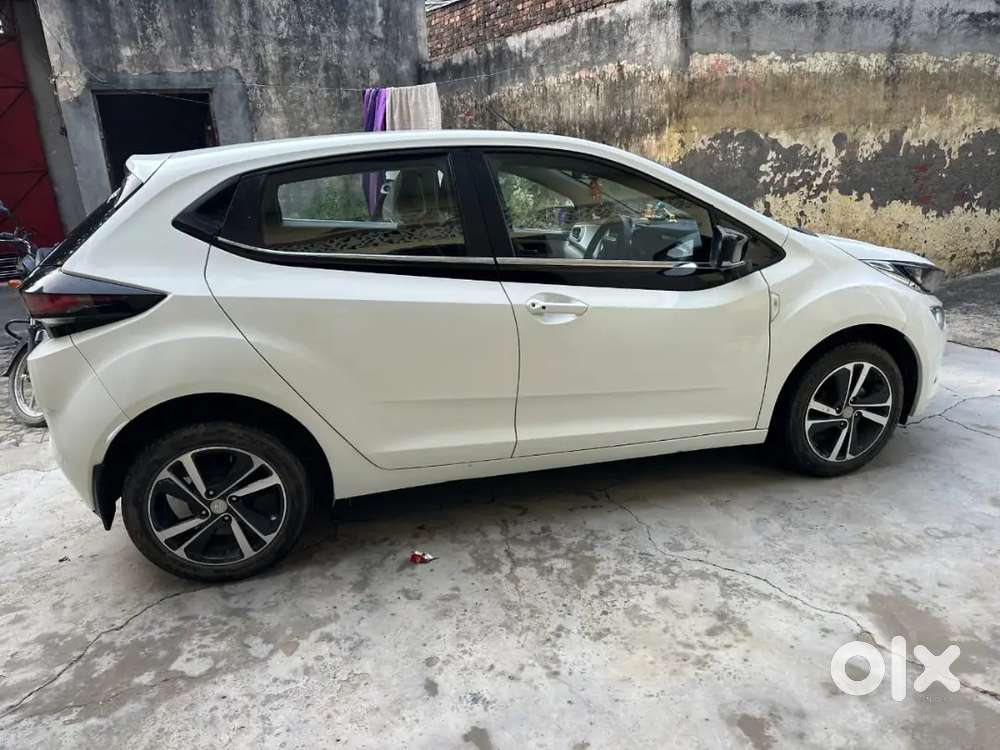 Tata Altroz 2023 Petrol
