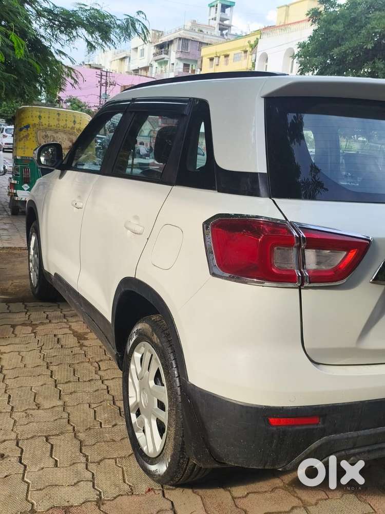 Maruti Suzuki Brezza 1.5 Vxi Smart Hybrid, 2021, Petrol