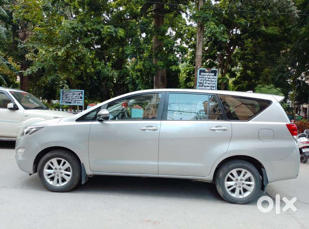 Toyota Innova Crysta [ ] 2.4 Gx At 7 Str, 2020, Diesel