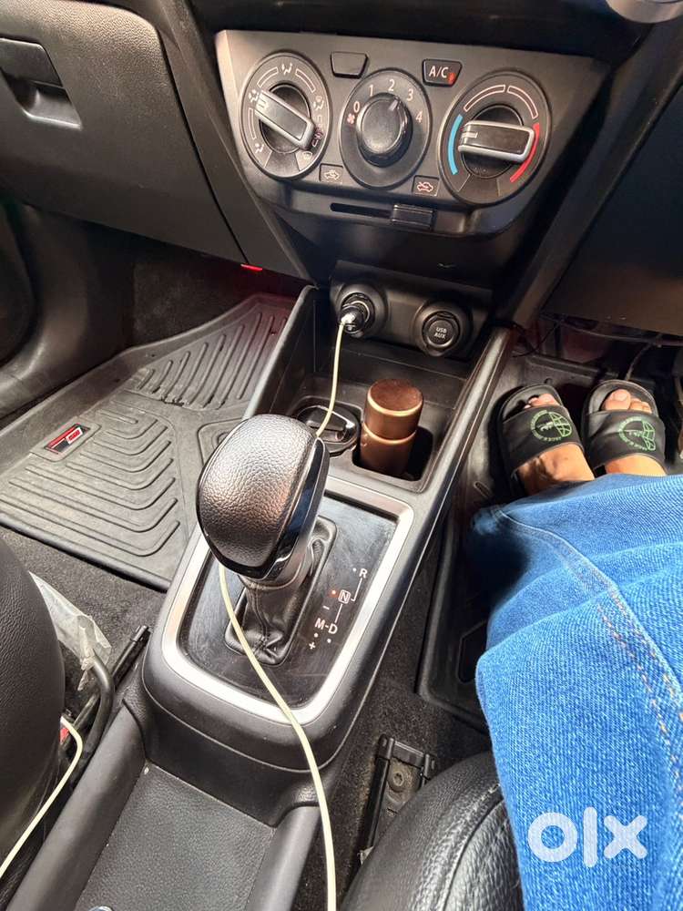 Maruti Suzuki Swift Petrol 2022