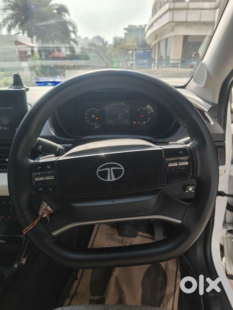 Tata Curvv Crtv Amt, 2025, Petrol