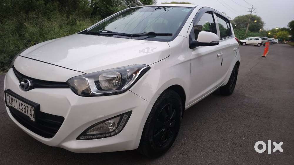 Hyundai I20 Sportz 1.4 Crdi 6 Speed Bs-iv, 2012, Diesel