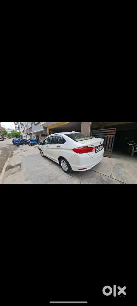 Honda City 2015 Diesel Well Maintained Delhi Registration