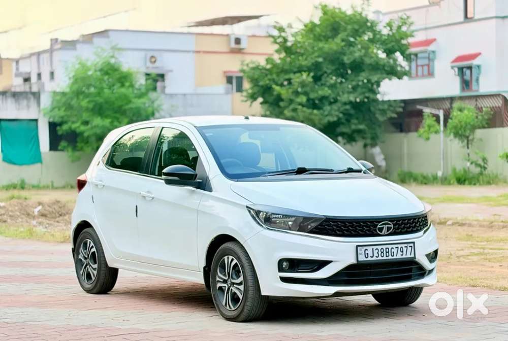 Tata Tiago 1.05 Revotorq Xt, 2023, Petrol