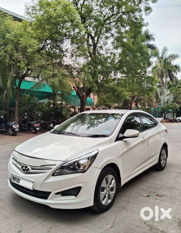 Hyundai Verna 2016-2017 1.6 Crdi S, 2016, Petrol