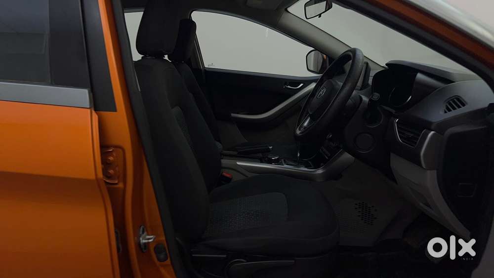 Tata Nexon 1.2 Revotron Xza Plus (o) Dual Tone, 2018, Petrol