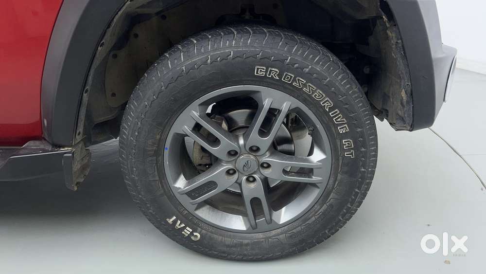 Mahindra Thar Lx Hard Top Petrol At Rwd, 2022, Petrol