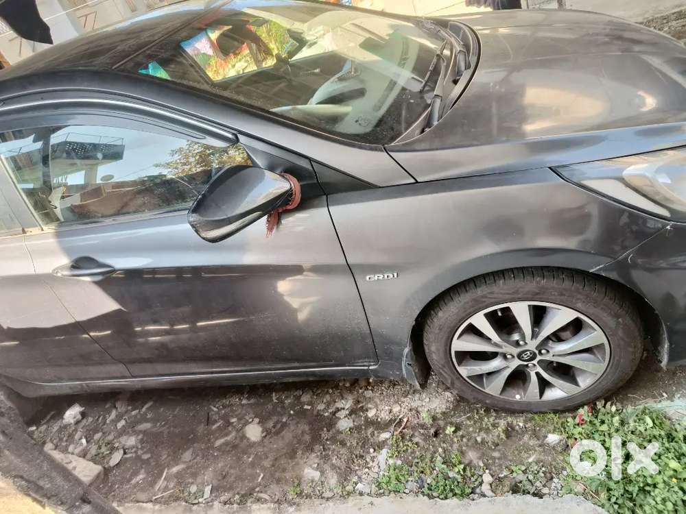 Hyundai Verna 2013 Diesel 105000 Km Driven
