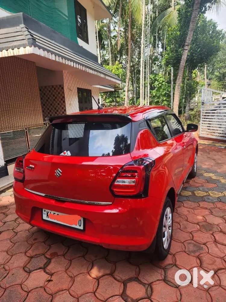 Maruti Suzuki New-gen Swift 2024 Petrol 23500 Km Driven