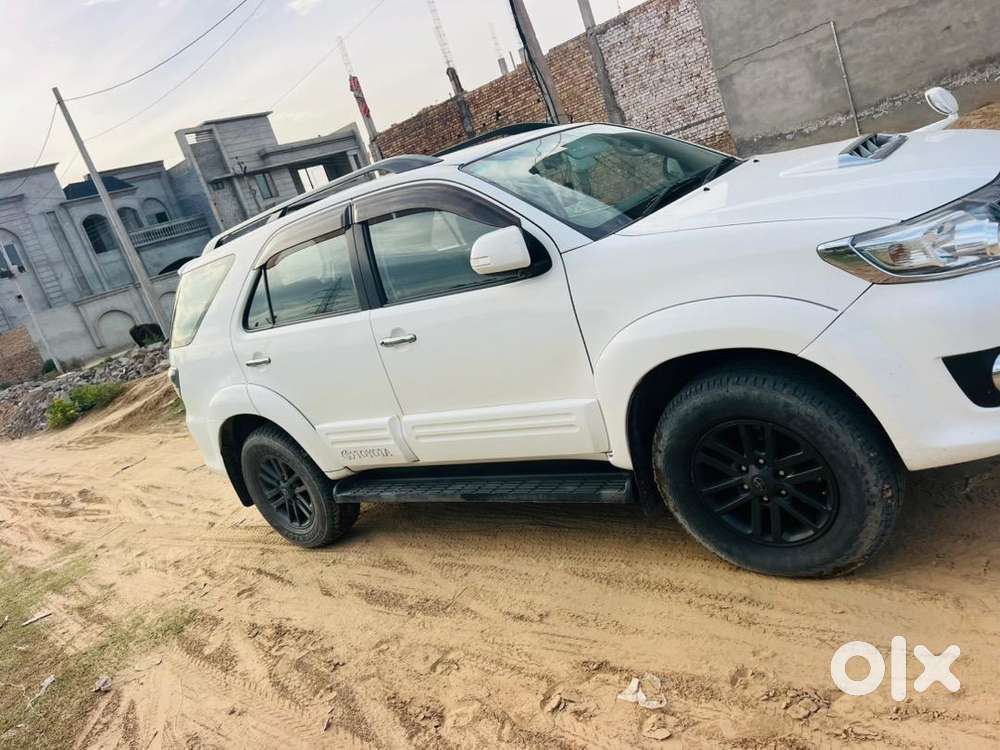 Toyota Fourtuner 2015 Diesel