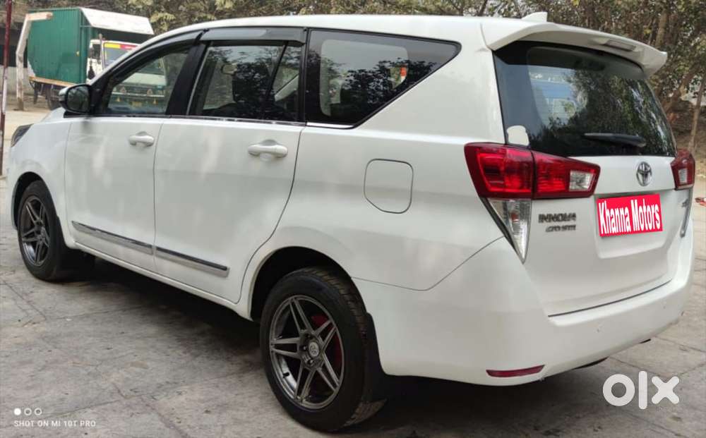 Toyota Innova Crysta 2.4 Gx Mt, 2018, Diesel