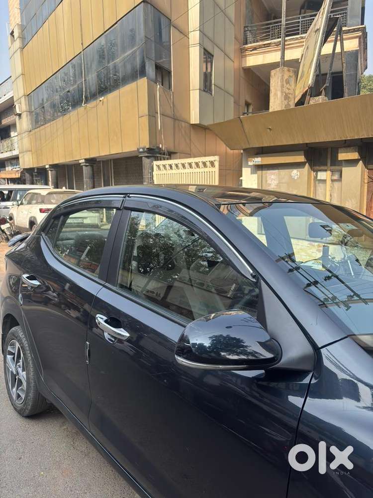 Hyundai Aura 2024 Cng & Hybrids 17000 Km Driven