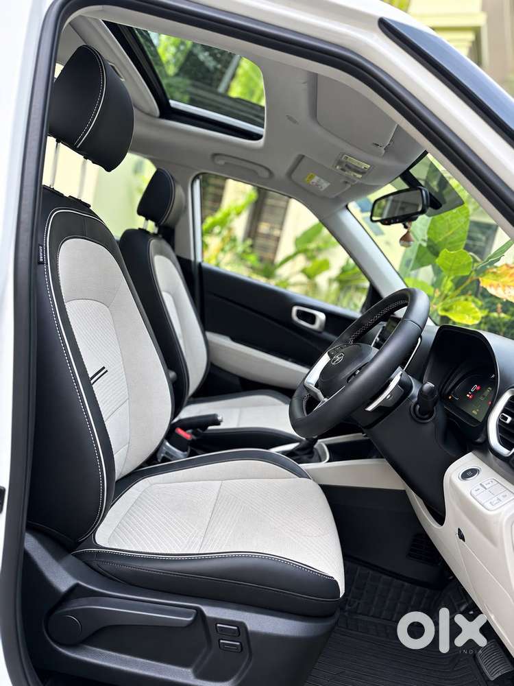 Hyundai Venue 1.0 Sx (o) Turbo Dct, 2023, Petrol