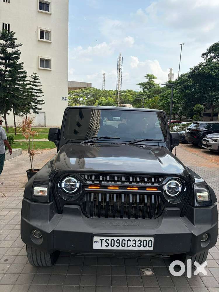 Mahindra Thar Petrol 2023