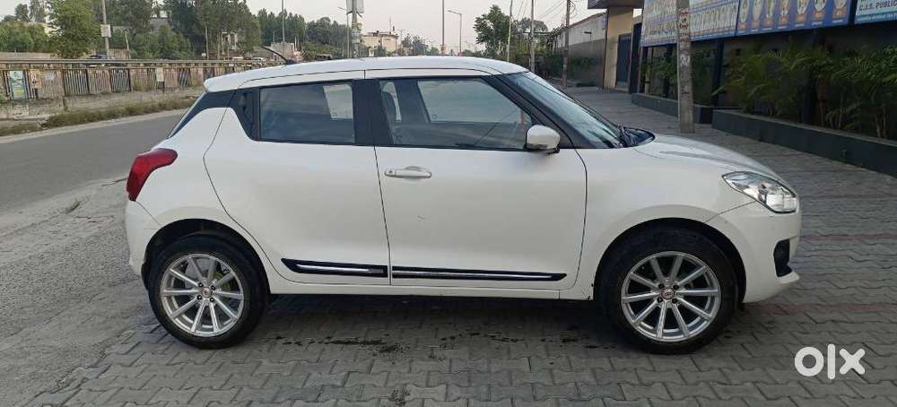 Maruti Suzuki Swift Vxi + Manual, 2021, Petrol
