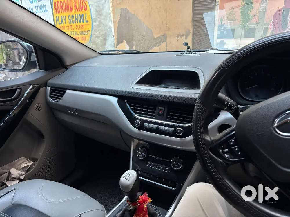 Tata Nexon Revotron Xt 2018