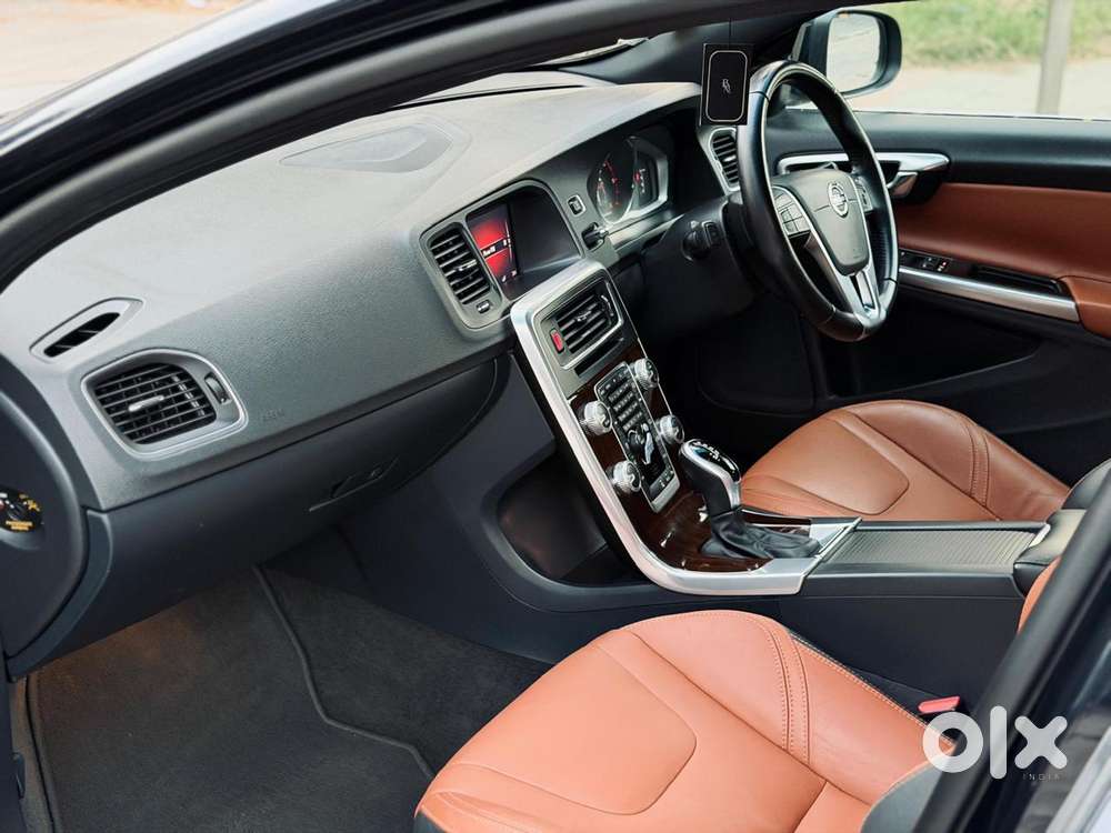 Volvo S60 D4 Momentum, 2017, Diesel