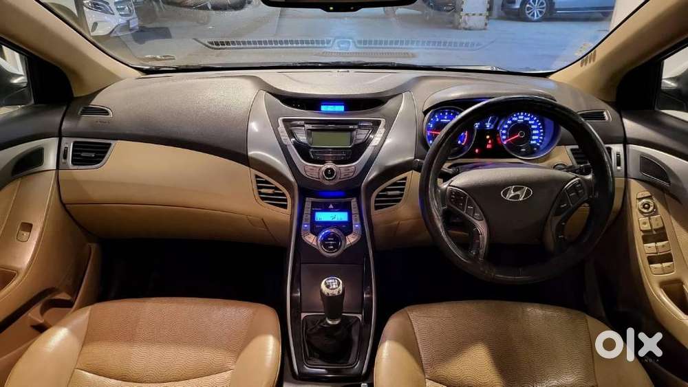 Hyundai Elantra 1.8 Sx Mt, 2013, Petrol