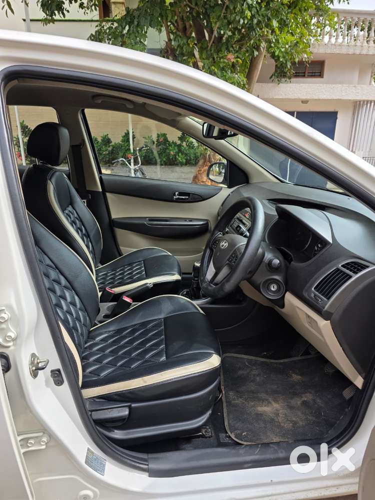 Hyundai I20 Sportz 1.4 Crdi, 2013, Diesel