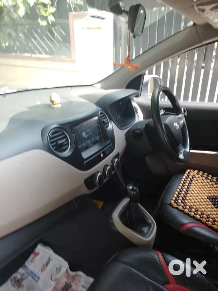 Hyundai Grand I10 2015 Petrol 59700 Km Driven
