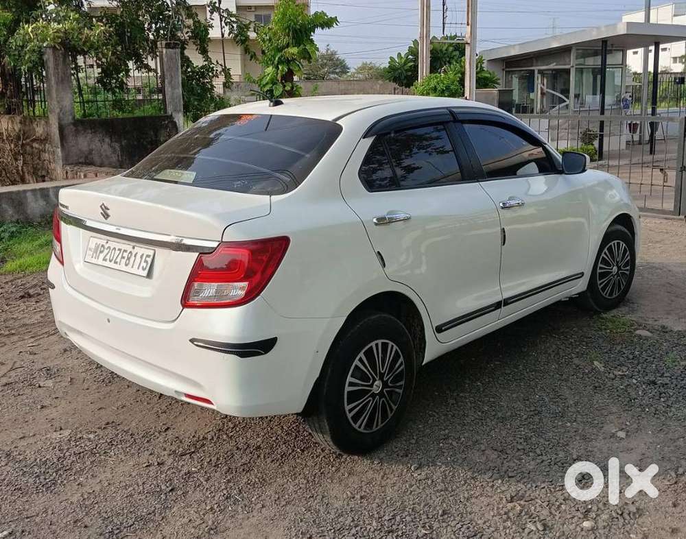 Maruti Suzuki Swift Dzire 1.3 Vxi, 2023, Petrol