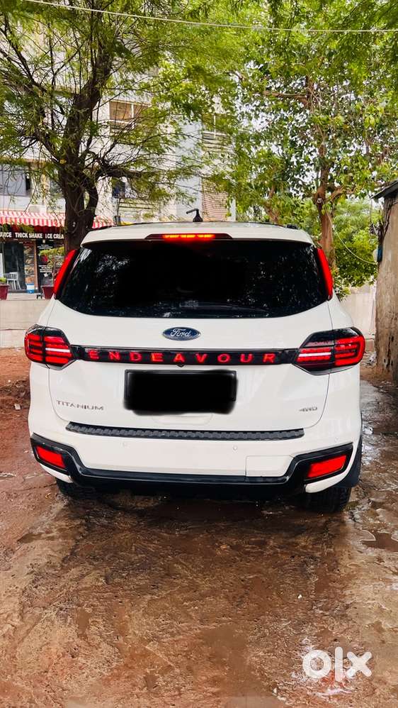 Ford Endeavour