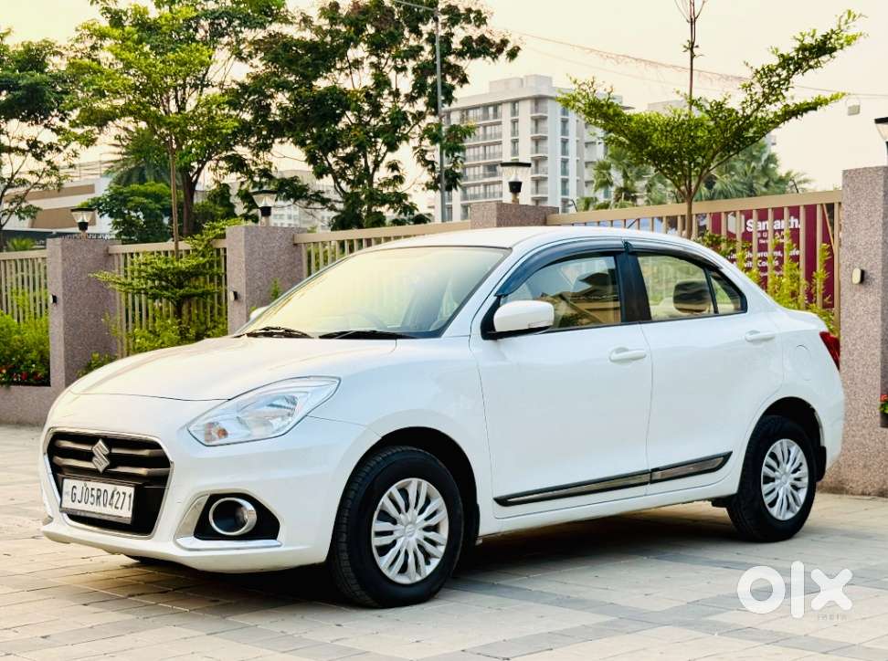 Maruti Suzuki Dzire Vxi Ags, 2022, Petrol