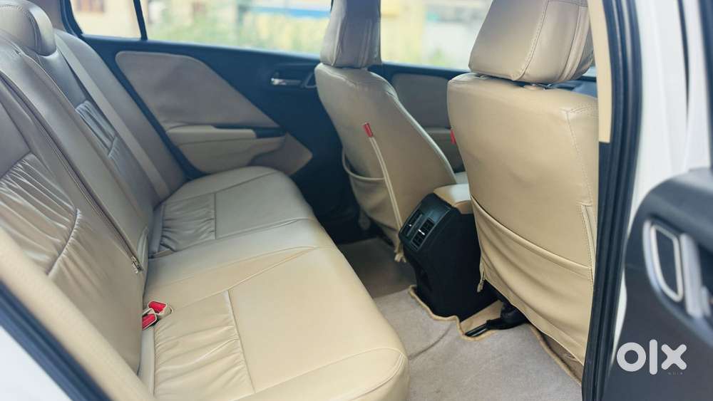 Honda City I-vtec V, 2018, Petrol