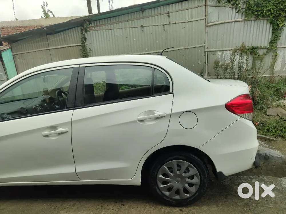 Honda Amaze 2013 Diesel Well Maintained