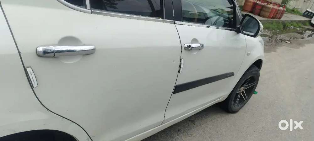 Maruti Suzuki Swift Lxi 2016